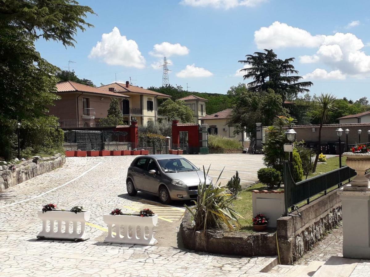 La Tenuta Di Bacco Hotel Colleferro Exterior photo